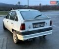 Белый Опель Кадет, объемом двигателя 1.3 л и пробегом 379 тыс. км за 699 $, фото 8 на Automoto.ua