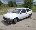 Белый Опель Кадет, объемом двигателя 1.3 л и пробегом 100 тыс. км за 800 $, фото 2 на Automoto.ua