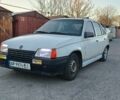 Белый Опель Кадет, объемом двигателя 1.3 л и пробегом 100 тыс. км за 1301 $, фото 1 на Automoto.ua