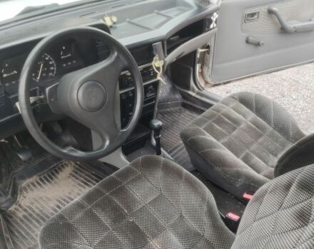 Белый Опель Кадет, объемом двигателя 0 л и пробегом 175 тыс. км за 800 $, фото 4 на Automoto.ua