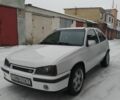 Белый Опель Кадет, объемом двигателя 2 л и пробегом 60 тыс. км за 3500 $, фото 4 на Automoto.ua