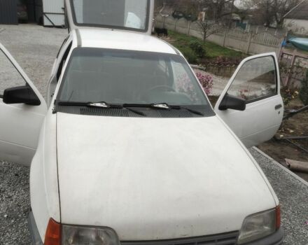 Белый Опель Кадет, объемом двигателя 0 л и пробегом 175 тыс. км за 800 $, фото 1 на Automoto.ua