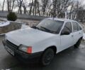 Білий Опель Кадет, об'ємом двигуна 1.3 л та пробігом 0 тис. км за 1500 $, фото 1 на Automoto.ua