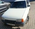 Белый Опель Кадет, объемом двигателя 1.3 л и пробегом 60 тыс. км за 1600 $, фото 1 на Automoto.ua