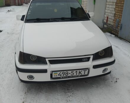 Белый Опель Кадет, объемом двигателя 2 л и пробегом 60 тыс. км за 3500 $, фото 3 на Automoto.ua