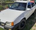 Белый Опель Кадет, объемом двигателя 1.6 л и пробегом 478 тыс. км за 1500 $, фото 1 на Automoto.ua