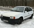 Белый Опель Кадет, объемом двигателя 1.3 л и пробегом 1 тыс. км за 720 $, фото 1 на Automoto.ua