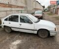 Белый Опель Кадет, объемом двигателя 1.3 л и пробегом 96 тыс. км за 779 $, фото 1 на Automoto.ua