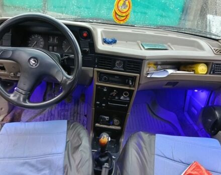 Белый Опель Кадет, объемом двигателя 0 л и пробегом 446 тыс. км за 500 $, фото 5 на Automoto.ua