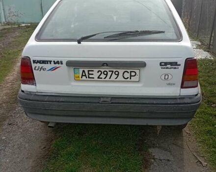 Белый Опель Кадет, объемом двигателя 1.4 л и пробегом 48 тыс. км за 1500 $, фото 4 на Automoto.ua