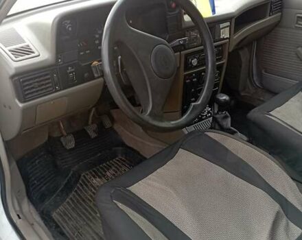 Белый Опель Кадет, объемом двигателя 1.4 л и пробегом 48 тыс. км за 1500 $, фото 9 на Automoto.ua