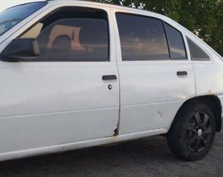 Білий Опель Кадет, об'ємом двигуна 1.6 л та пробігом 290 тис. км за 850 $, фото 13 на Automoto.ua