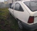 Белый Опель Кадет, объемом двигателя 1.3 л и пробегом 400 тыс. км за 592 $, фото 1 на Automoto.ua