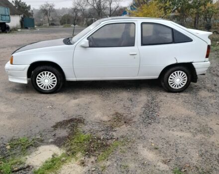 Белый Опель Кадет, объемом двигателя 1 л и пробегом 100 тыс. км за 1200 $, фото 7 на Automoto.ua