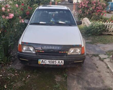 Белый Опель Кадет, объемом двигателя 1.6 л и пробегом 200 тыс. км за 594 $, фото 8 на Automoto.ua