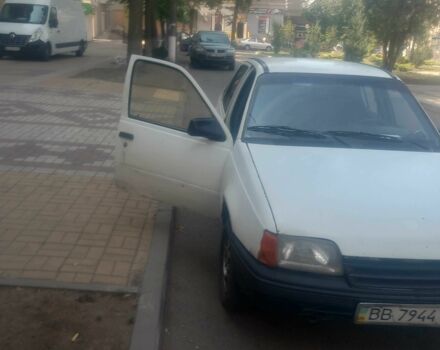 Білий Опель Кадет, об'ємом двигуна 1.3 л та пробігом 96 тис. км за 848 $, фото 1 на Automoto.ua