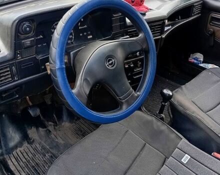 Белый Опель Кадет, объемом двигателя 1.3 л и пробегом 0 тыс. км за 500 $, фото 1 на Automoto.ua