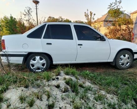 Белый Опель Кадет, объемом двигателя 1.4 л и пробегом 2 тыс. км за 826 $, фото 4 на Automoto.ua