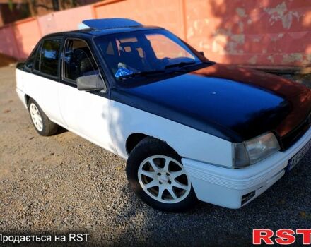 Білий Опель Кадет, об'ємом двигуна 2 л та пробігом 80 тис. км за 1500 $, фото 8 на Automoto.ua