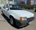 Белый Опель Кадет, объемом двигателя 1.3 л и пробегом 185 тыс. км за 1200 $, фото 1 на Automoto.ua