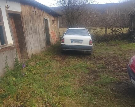 Белый Опель Кадет, объемом двигателя 1.6 л и пробегом 97 тыс. км за 600 $, фото 5 на Automoto.ua