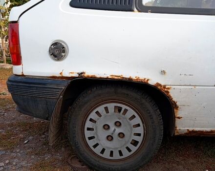 Белый Опель Кадет, объемом двигателя 1.3 л и пробегом 0 тыс. км за 500 $, фото 2 на Automoto.ua