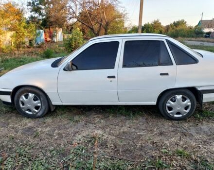 Белый Опель Кадет, объемом двигателя 1.4 л и пробегом 2 тыс. км за 826 $, фото 2 на Automoto.ua