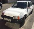Білий Опель Кадет, об'ємом двигуна 2 л та пробігом 77 тис. км за 700 $, фото 1 на Automoto.ua