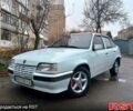 Белый Опель Кадет, объемом двигателя 1.6 л и пробегом 156 тыс. км за 1750 $, фото 1 на Automoto.ua