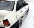 Белый Опель Кадет, объемом двигателя 1.6 л и пробегом 1 тыс. км за 850 $, фото 3 на Automoto.ua