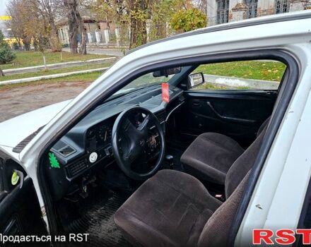 Белый Опель Кадет, объемом двигателя 1.3 л и пробегом 0 тыс. км за 650 $, фото 5 на Automoto.ua