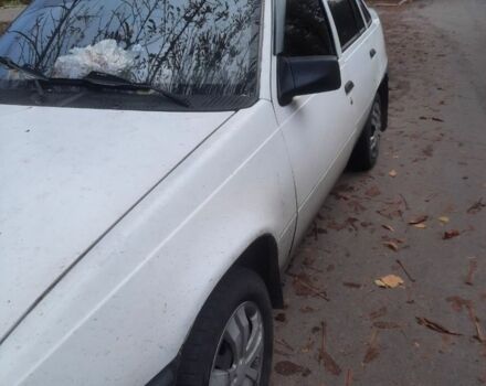 Белый Опель Кадет, объемом двигателя 1.6 л и пробегом 110 тыс. км за 1100 $, фото 2 на Automoto.ua