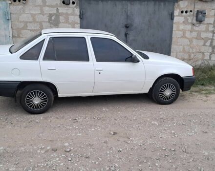 Белый Опель Кадет, объемом двигателя 0 л и пробегом 123 тыс. км за 1150 $, фото 2 на Automoto.ua