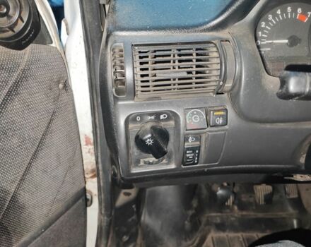 Белый Опель Кадет, объемом двигателя 2 л и пробегом 320 тыс. км за 357 $, фото 6 на Automoto.ua