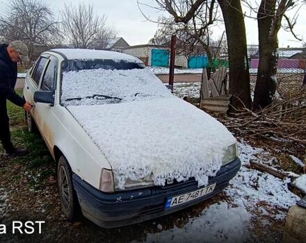 Білий Опель Кадет, об'ємом двигуна 1.6 л та пробігом 1 тис. км за 950 $, фото 3 на Automoto.ua