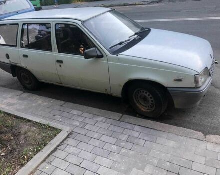 Білий Опель Кадет, об'ємом двигуна 1.3 л та пробігом 300 тис. км за 450 $, фото 8 на Automoto.ua