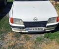 Білий Опель Кадет, об'ємом двигуна 1.3 л та пробігом 0 тис. км за 700 $, фото 1 на Automoto.ua