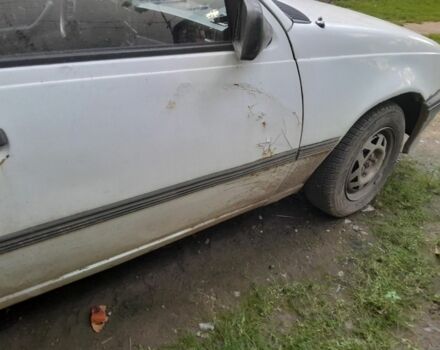 Белый Опель Кадет, объемом двигателя 0 л и пробегом 140 тыс. км за 800 $, фото 4 на Automoto.ua