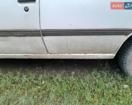 Белый Опель Кадет, объемом двигателя 1.6 л и пробегом 160 тыс. км за 800 $, фото 6 на Automoto.ua