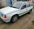 Білий Опель Кадет, об'ємом двигуна 1.3 л та пробігом 300 тис. км за 800 $, фото 3 на Automoto.ua