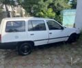Белый Опель Кадет, объемом двигателя 1.3 л и пробегом 200 тыс. км за 500 $, фото 1 на Automoto.ua