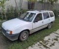 Белый Опель Кадет, объемом двигателя 0 л и пробегом 140 тыс. км за 800 $, фото 3 на Automoto.ua