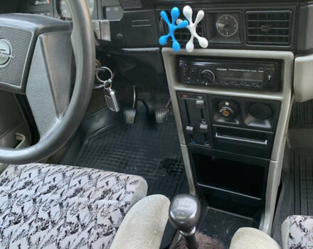 Белый Опель Кадет, объемом двигателя 1.6 л и пробегом 300 тыс. км за 1200 $, фото 19 на Automoto.ua