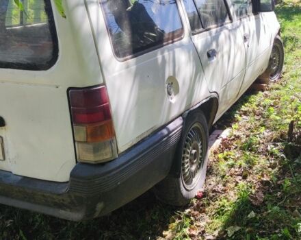 Білий Опель Кадет, об'ємом двигуна 0 л та пробігом 1 тис. км за 606 $, фото 2 на Automoto.ua