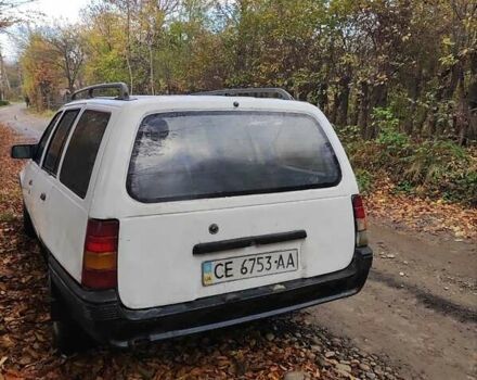 Белый Опель Кадет, объемом двигателя 1.8 л и пробегом 1 тыс. км за 714 $, фото 1 на Automoto.ua