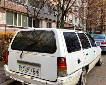 Білий Опель Кадет, об'ємом двигуна 1.3 л та пробігом 0 тис. км за 600 $, фото 5 на Automoto.ua