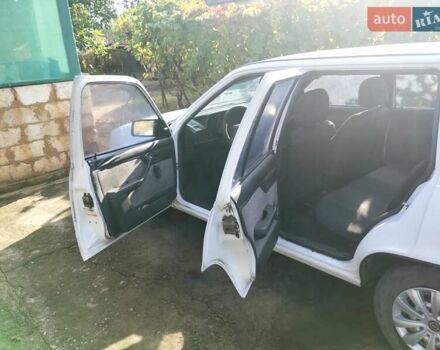 Белый Опель Кадет, объемом двигателя 1.6 л и пробегом 180 тыс. км за 1700 $, фото 12 на Automoto.ua