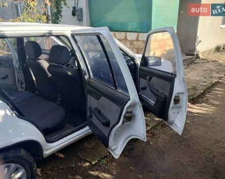 Белый Опель Кадет, объемом двигателя 1.6 л и пробегом 180 тыс. км за 1700 $, фото 6 на Automoto.ua