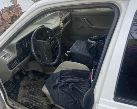 Белый Опель Кадет, объемом двигателя 1.7 л и пробегом 3 тыс. км за 827 $, фото 4 на Automoto.ua