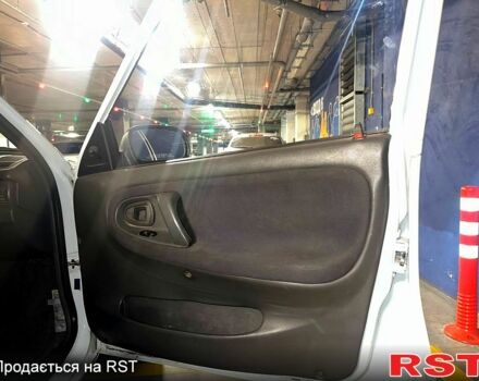 Белый Опель Кадет, объемом двигателя 1.6 л и пробегом 200 тыс. км за 2200 $, фото 8 на Automoto.ua